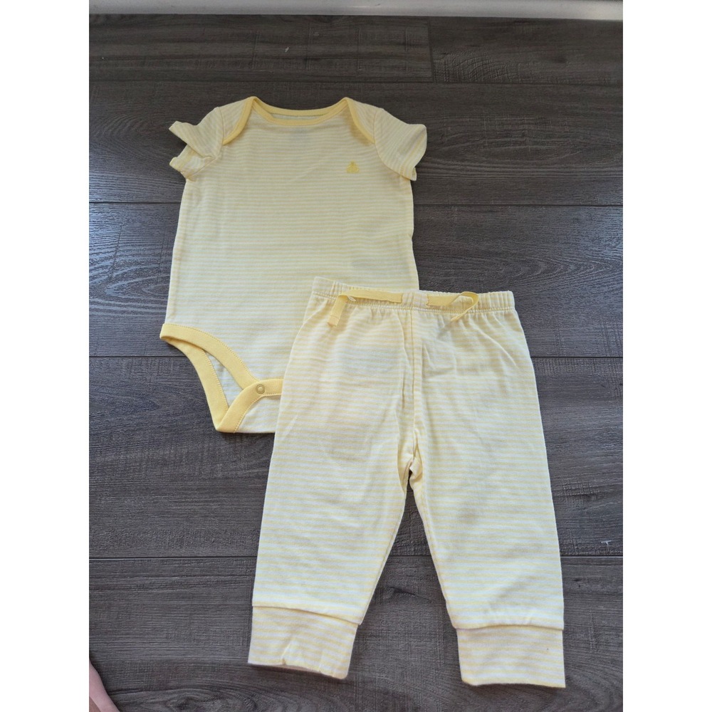 Baby gap‎ set 3-6 mos